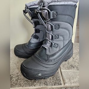 The Northface Alpenglow Girl's Winter Boots Sz 4